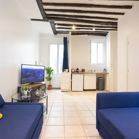Joli Petit Renove Au Quartier Montorgueil Centre ! *