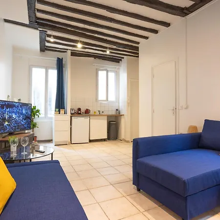 Apartment Joli Petit Renove Au Quartier Montorgueil Centre ! Paris